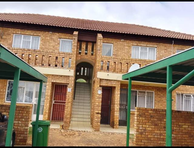 2 BEDROOM COMPLEX FOR SALE IN AMANDASIG